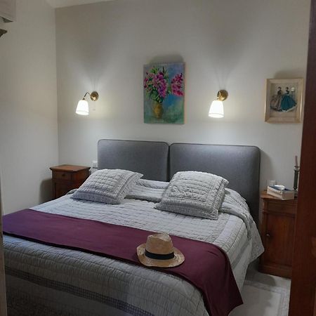 Apartamento Le Mazet De Louise Saint-Rémy-de-Provence Exterior foto